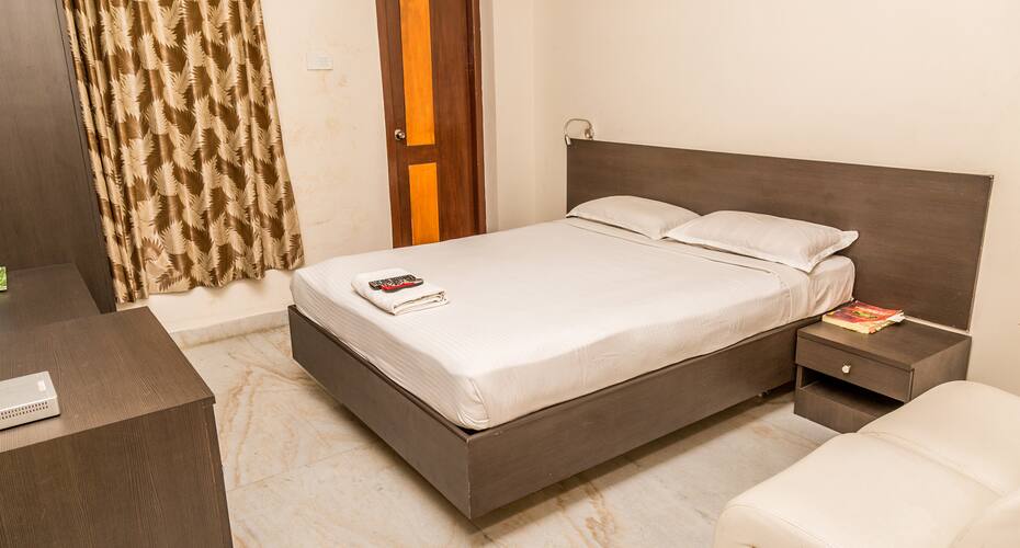 Adhava Park Inn @ Royal Star, Chennai 2